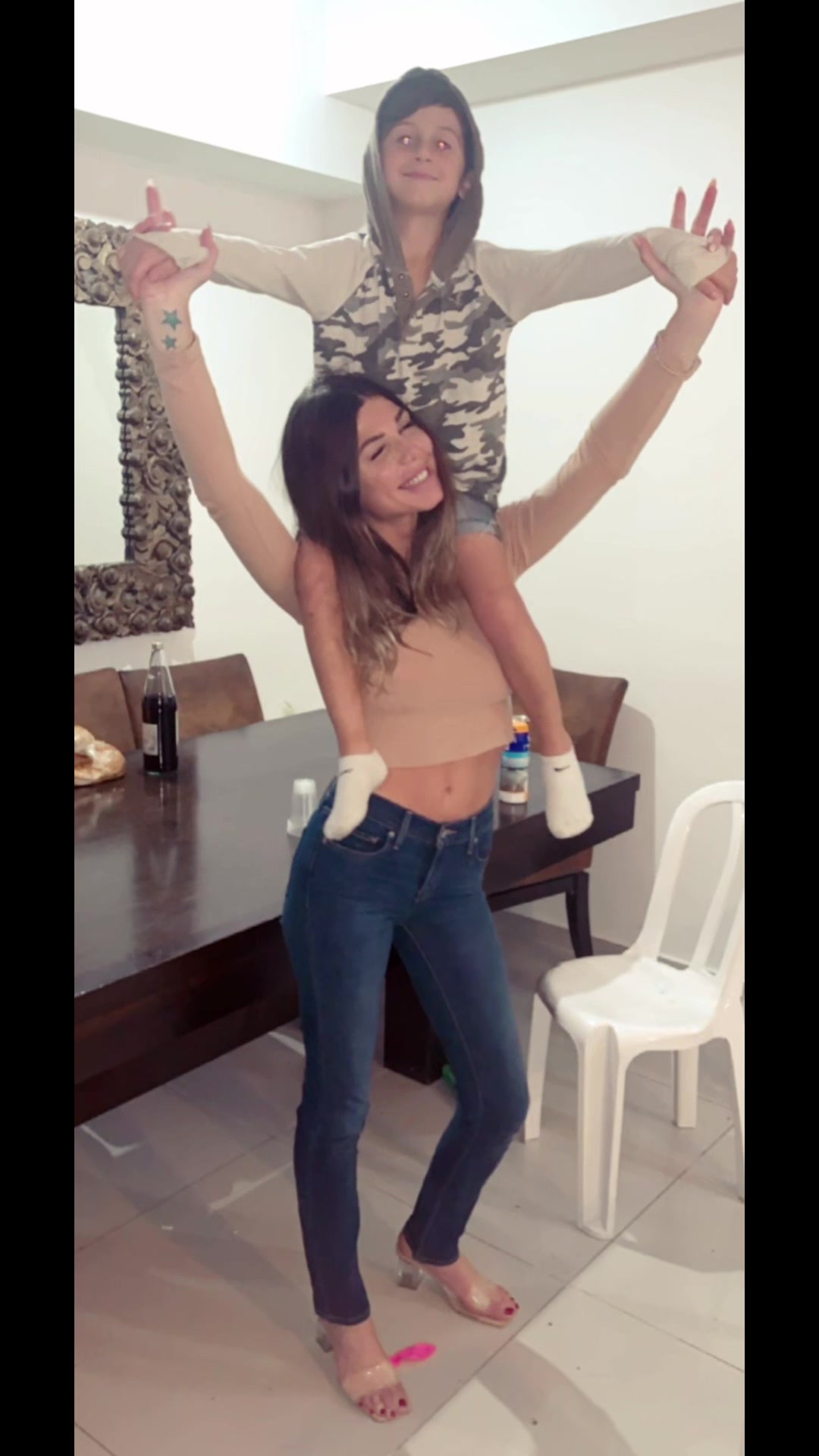 @Daniella mor👩&zwj;👦&zwj;👦דניאלה מור