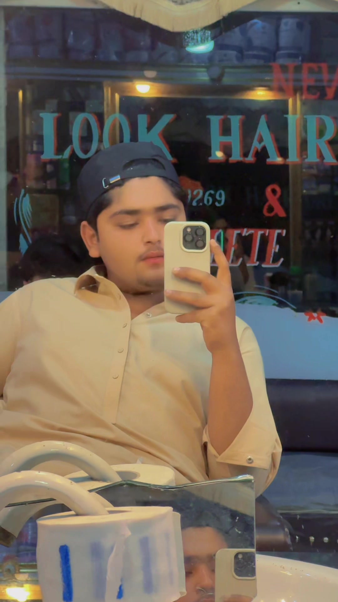 @𝙁𝙖𝙧𝙝𝙖𝙣 ♛