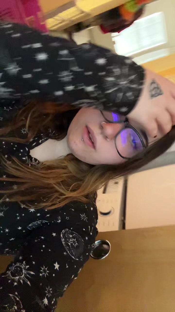 @🖤✨Mari✨🖤