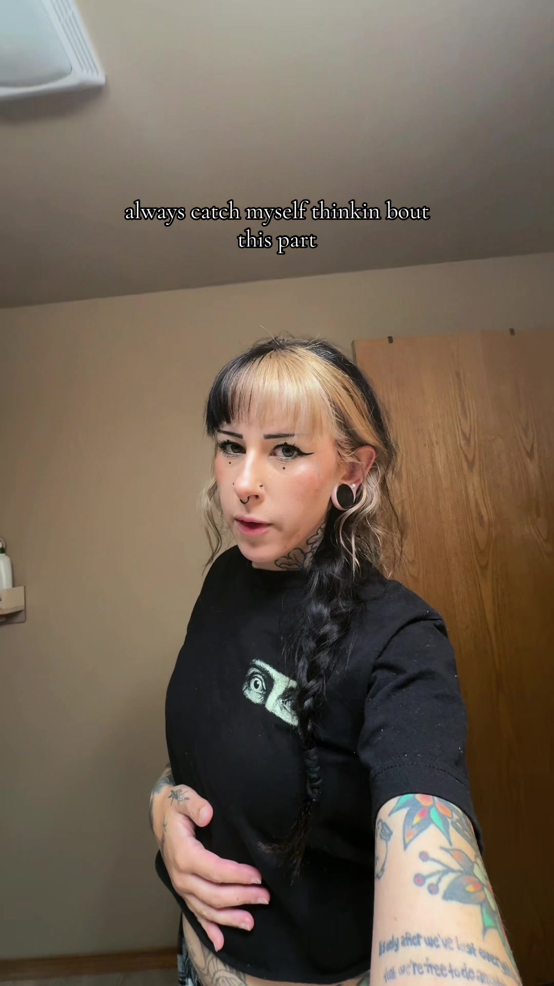 @𝖑𝖎𝖓𝖟𝖒𝖊𝖈
