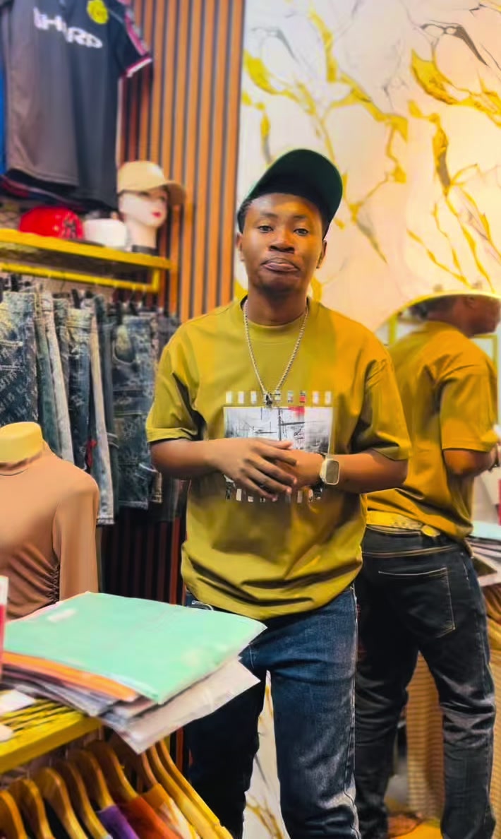@DESIGNER MWISONGO🛍️🛒