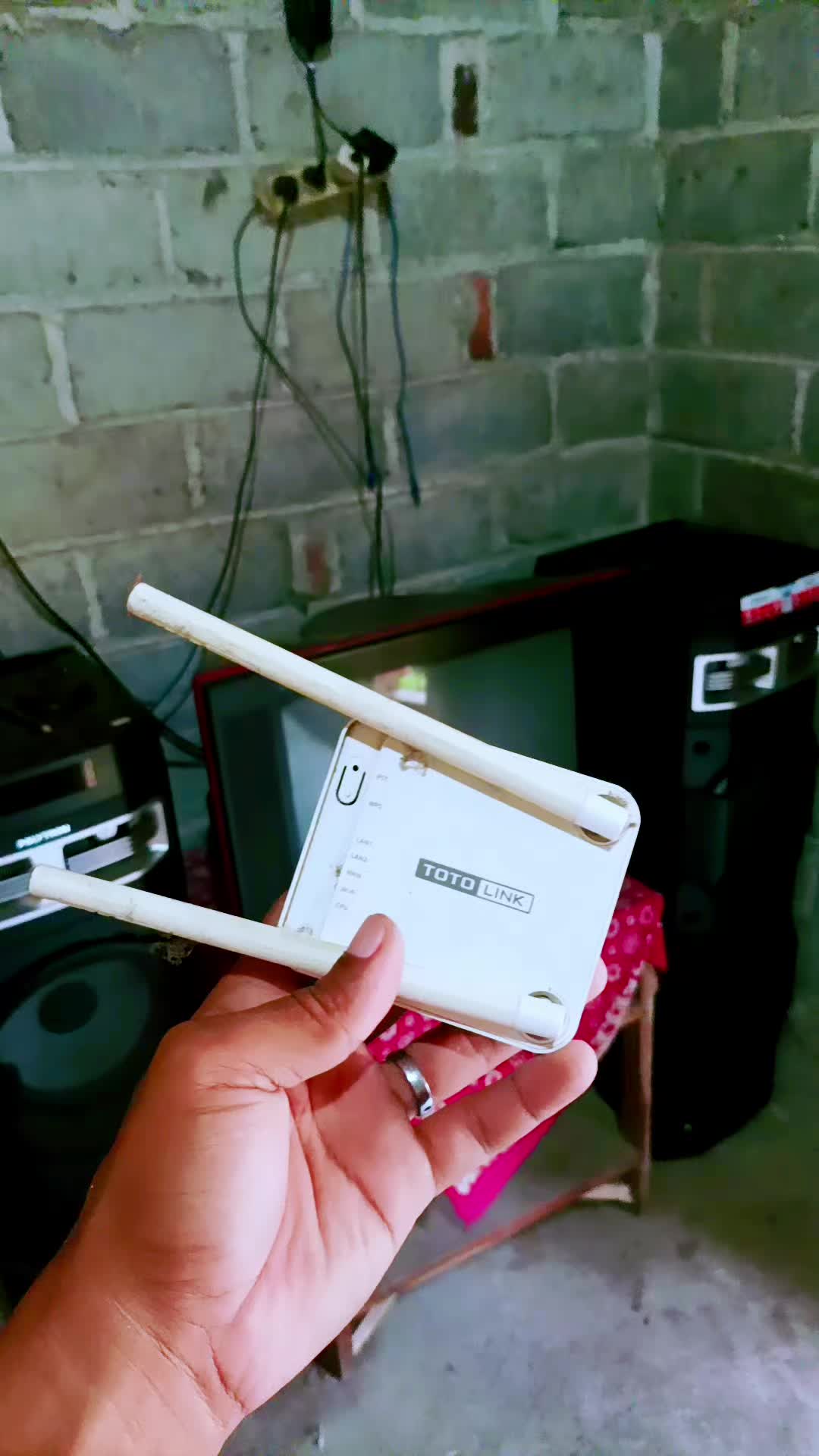 @𝘼𝙡𝙫𝙞𝙣