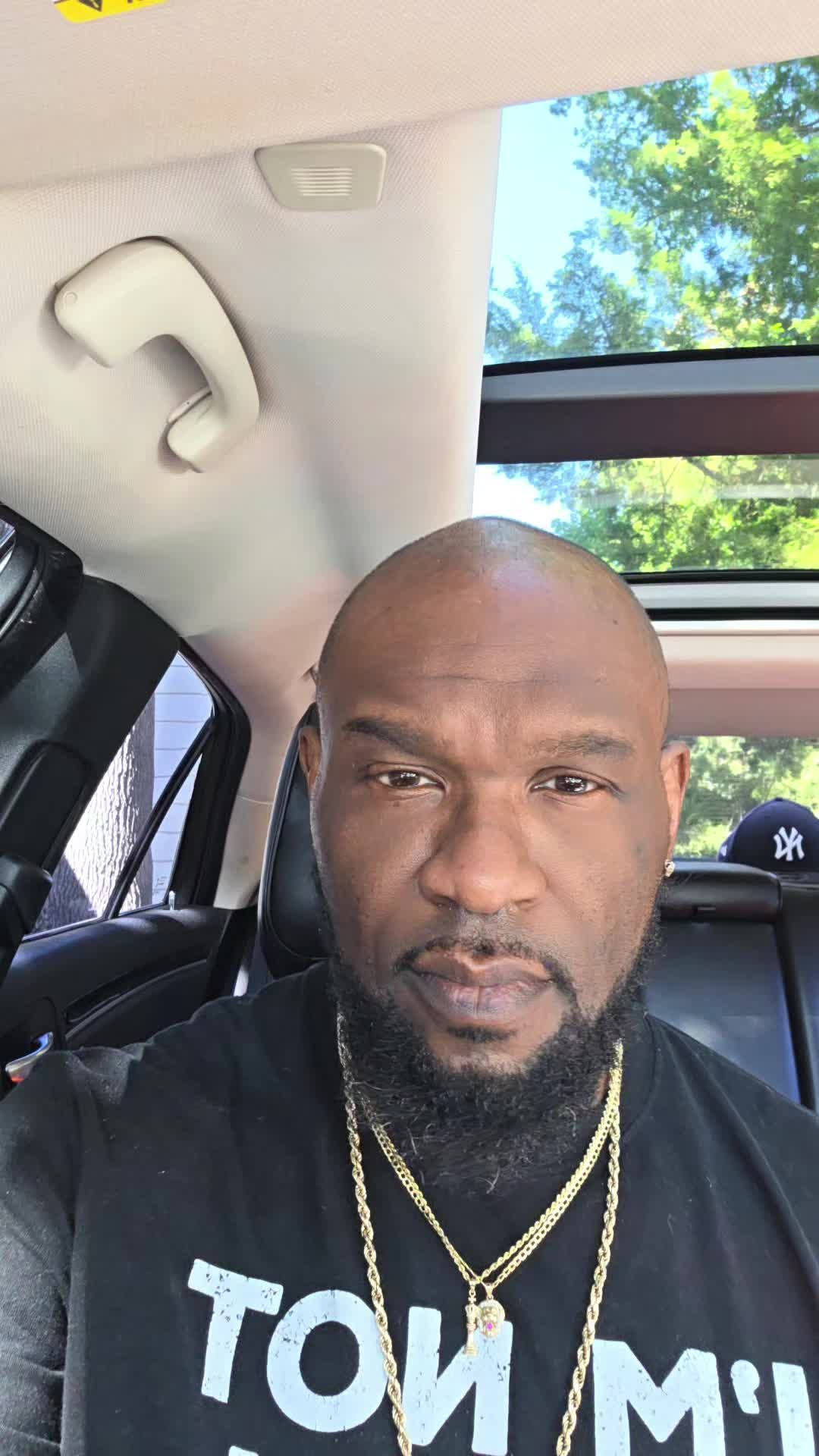 @Uncledeespeaks