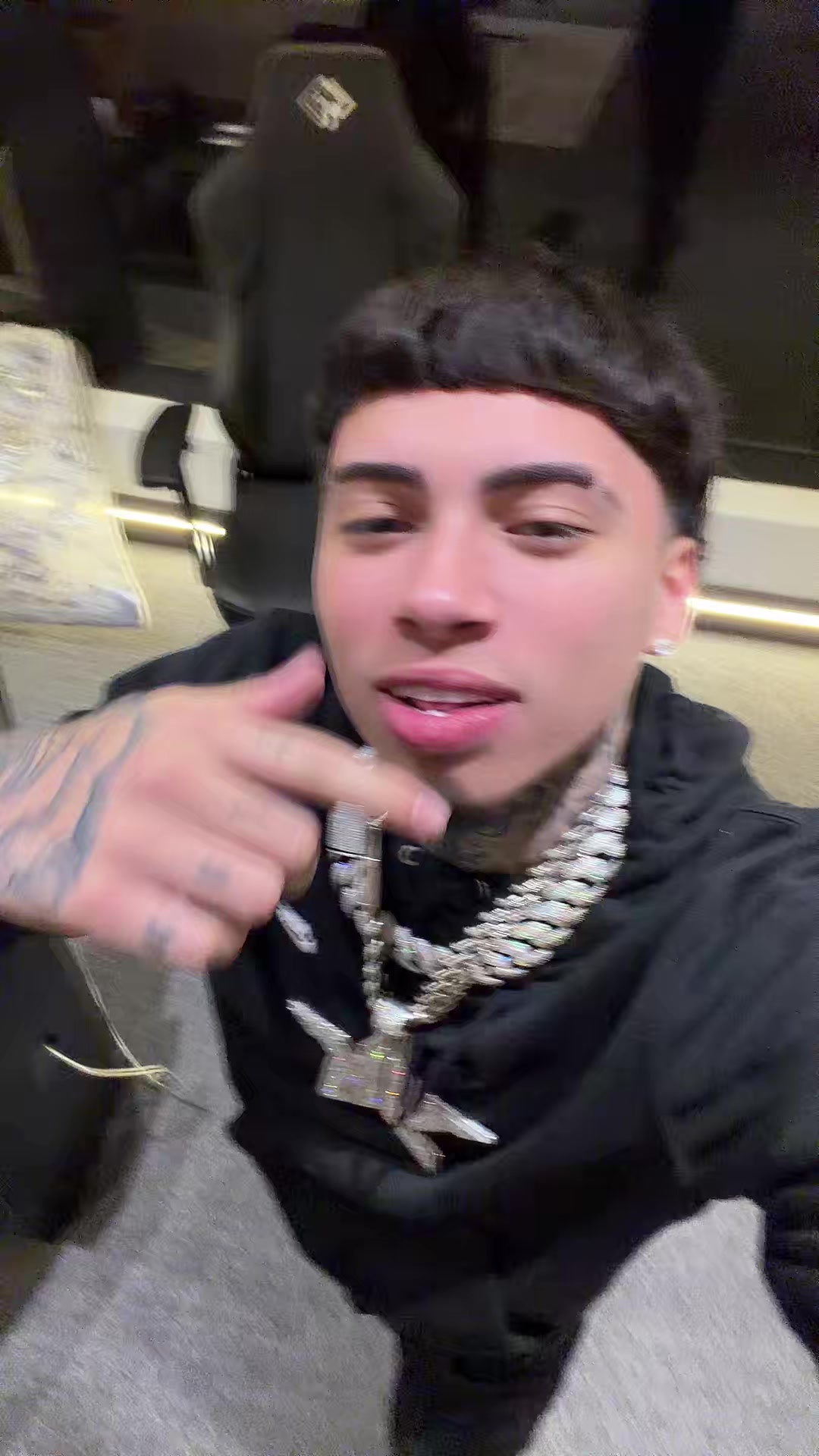 @Yovngmanota
