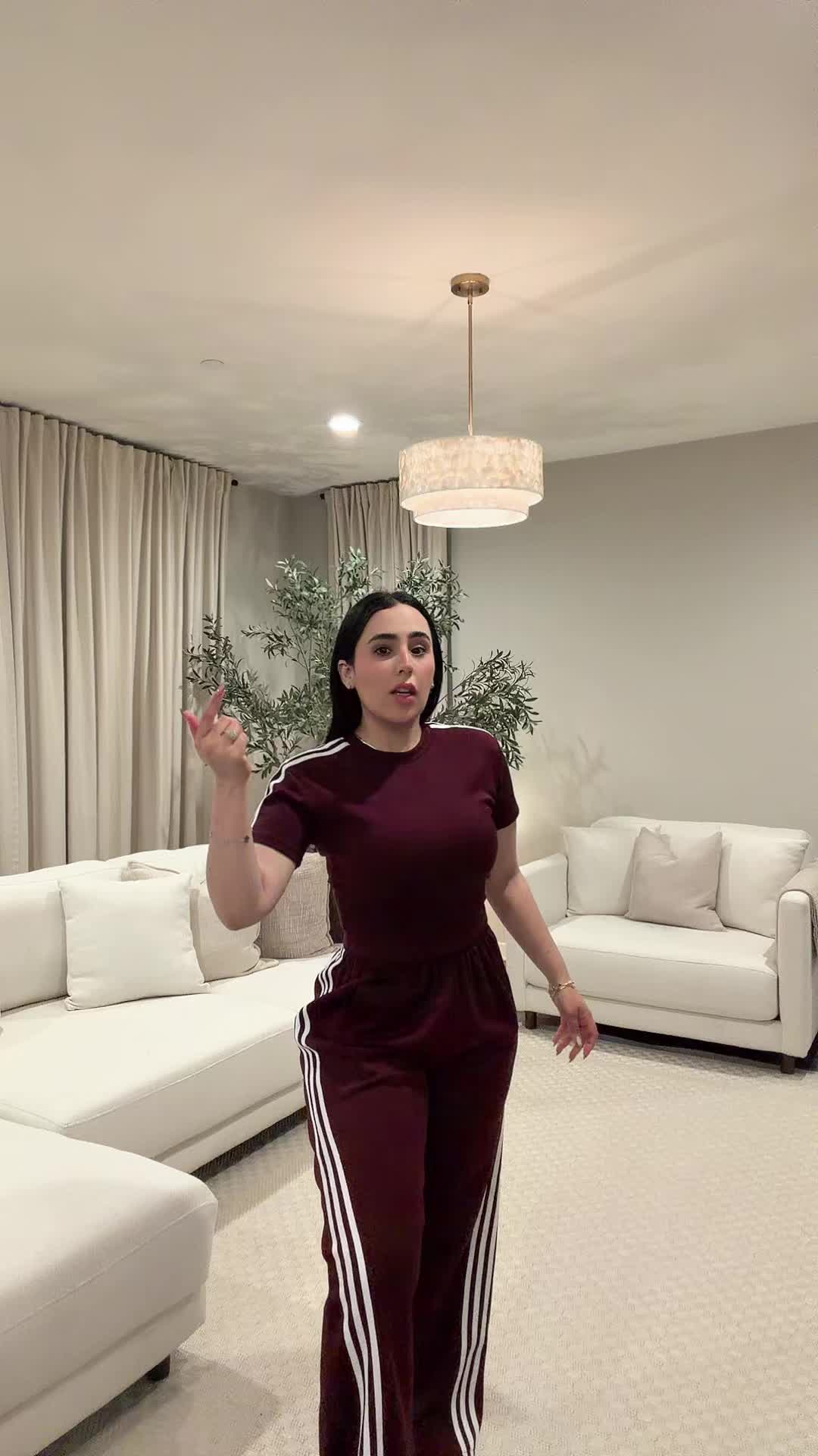 @stephaniereyex