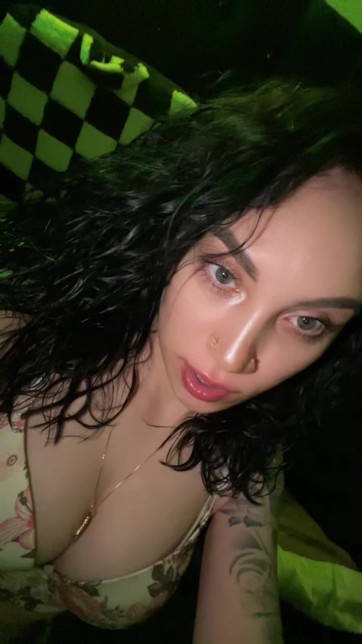 @JAASRENEE