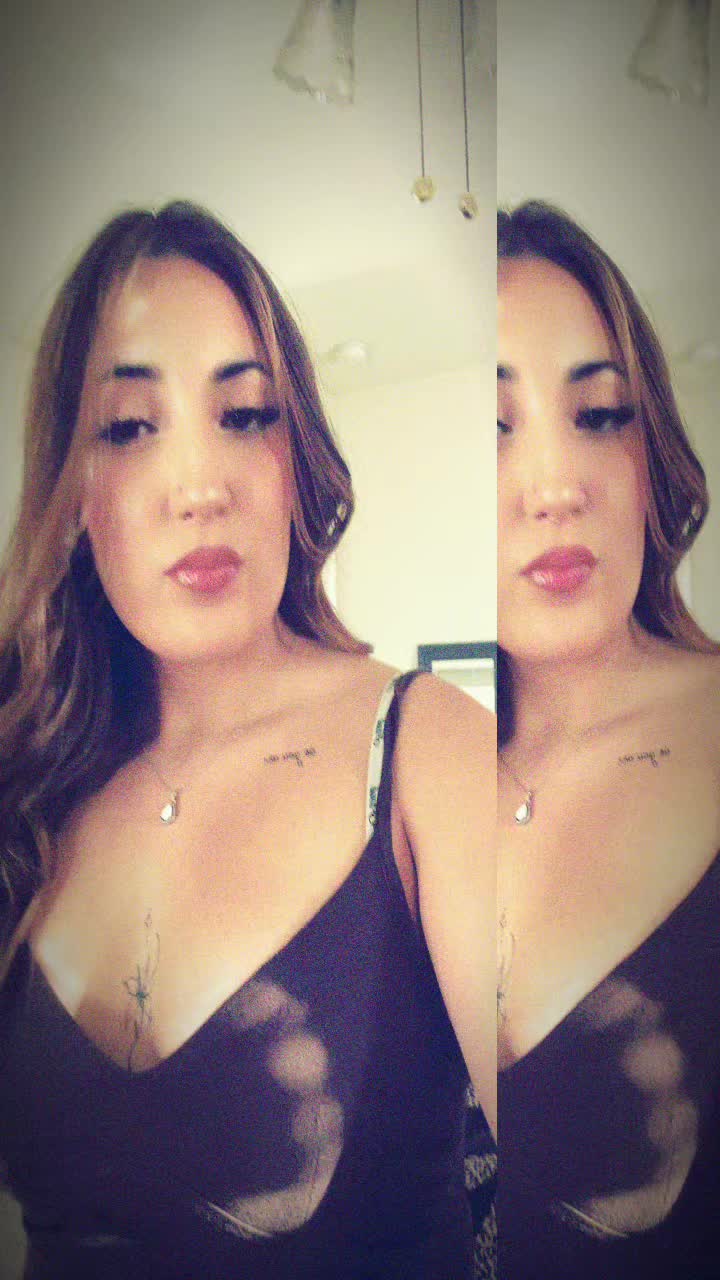@Julieana