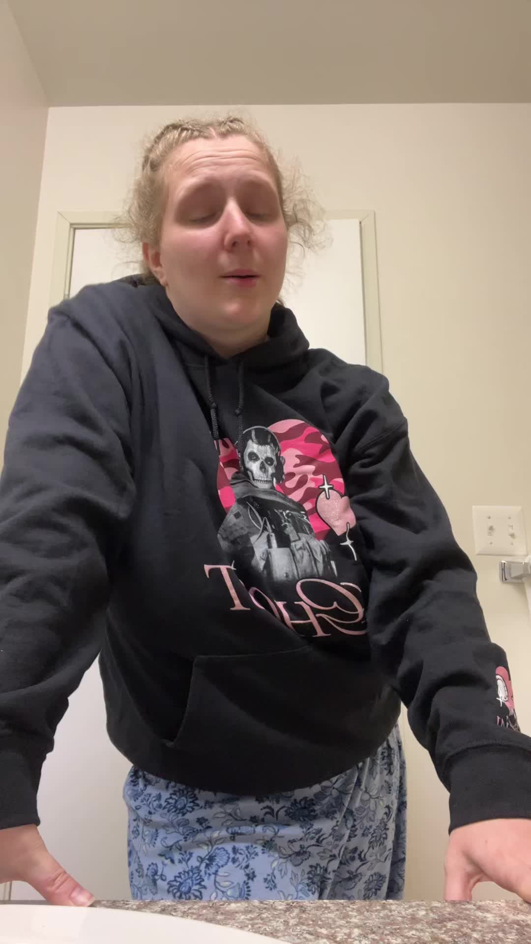 @Sweetpeacosplays