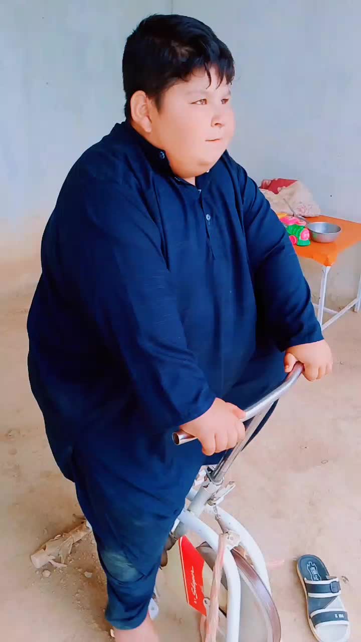 @Chota Khan Baba