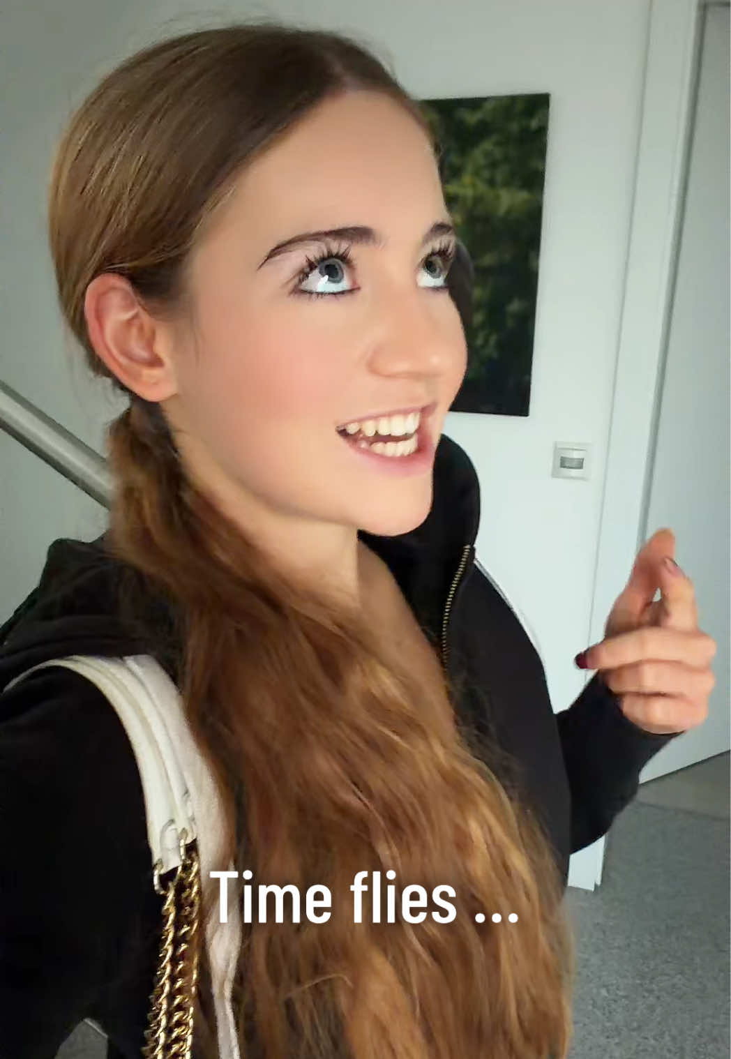 @LUNAAA