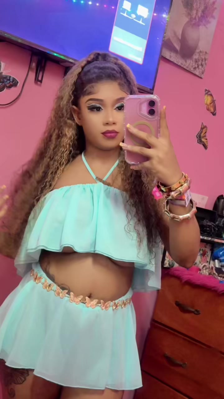 @LikkleMiss😻🎀