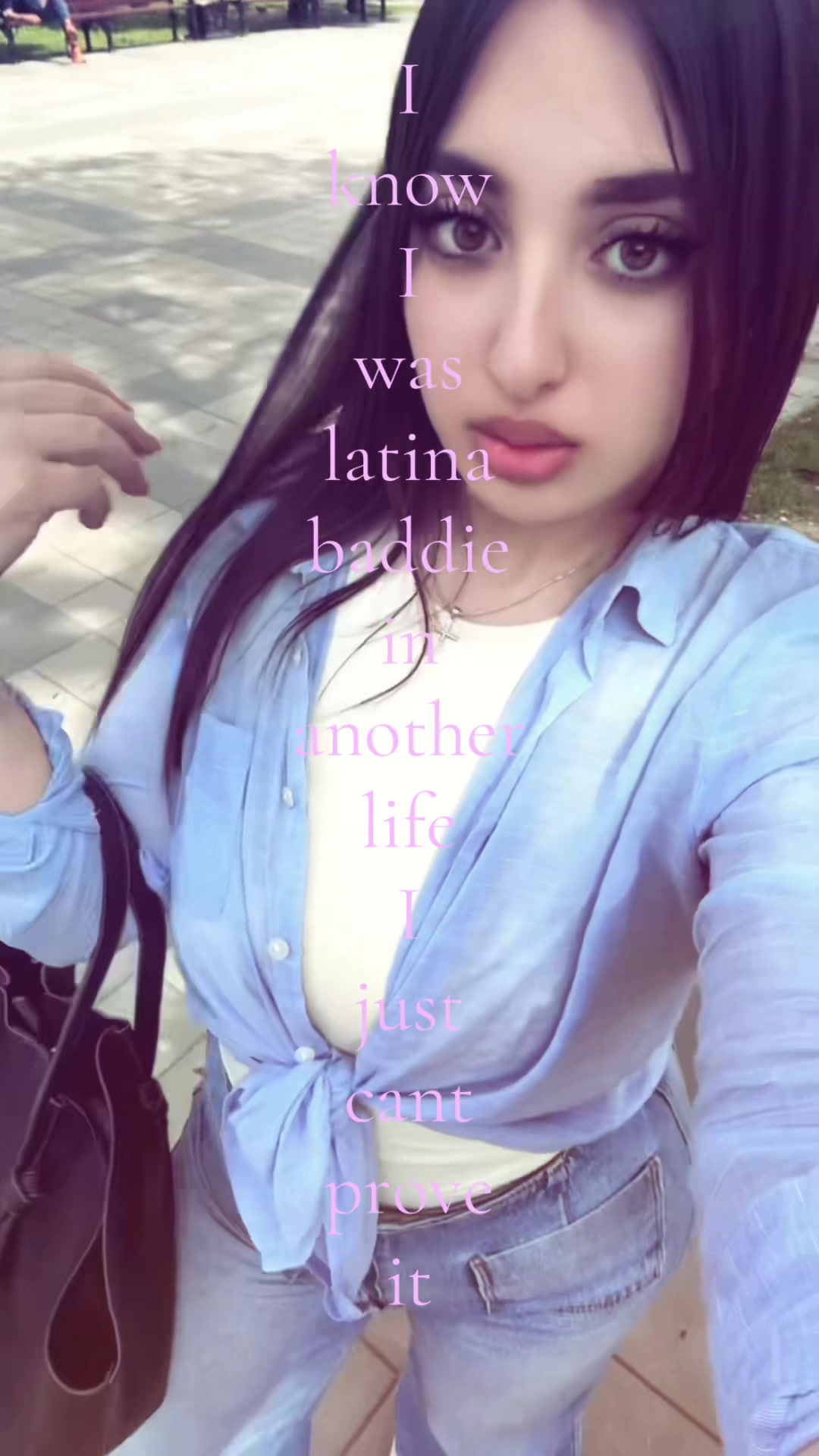 @María