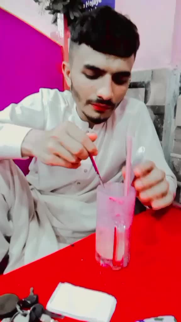 @Ahmed khan❣️❣️❣️❣️🤍