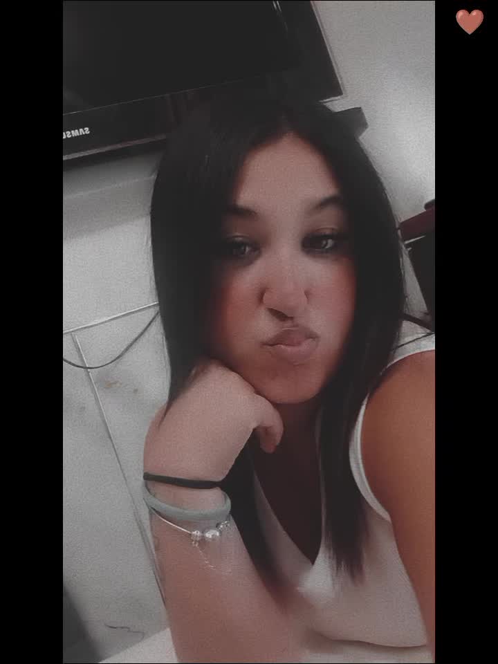 @🩷Valentina🩷