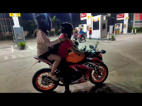 @J Red 98