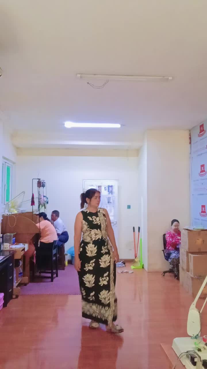 @Sandar_Thein_Official
