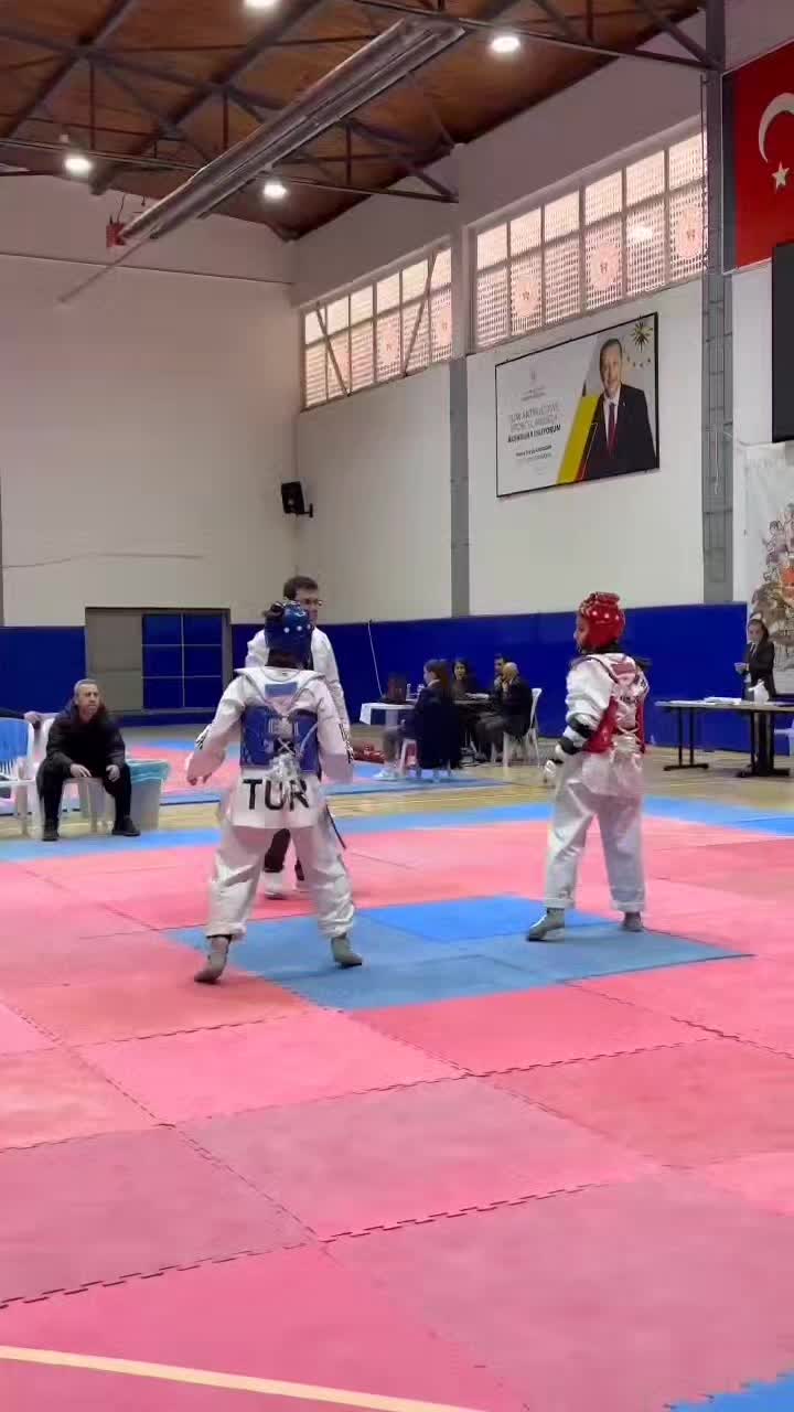 @göknurs😬
