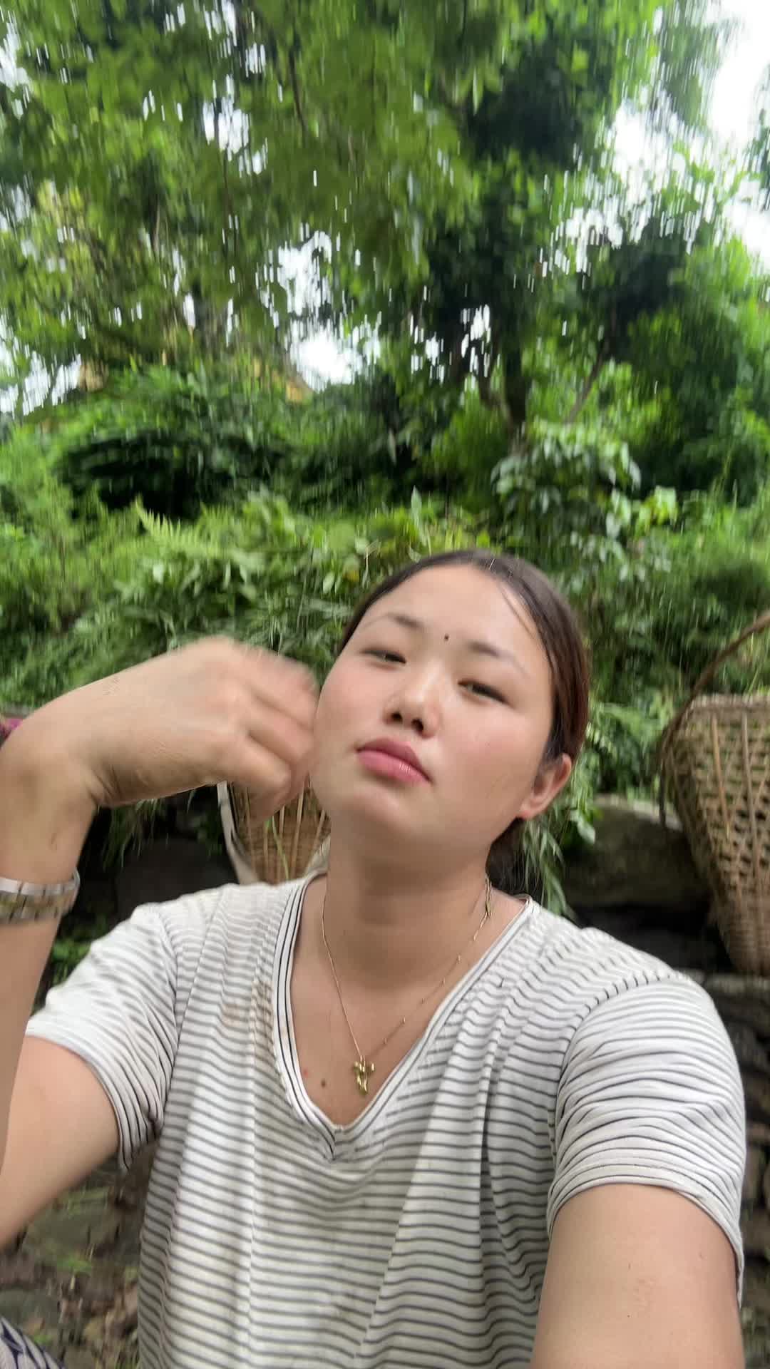 @T&uacute; L&aelig;s&atilde;💔🕊️
