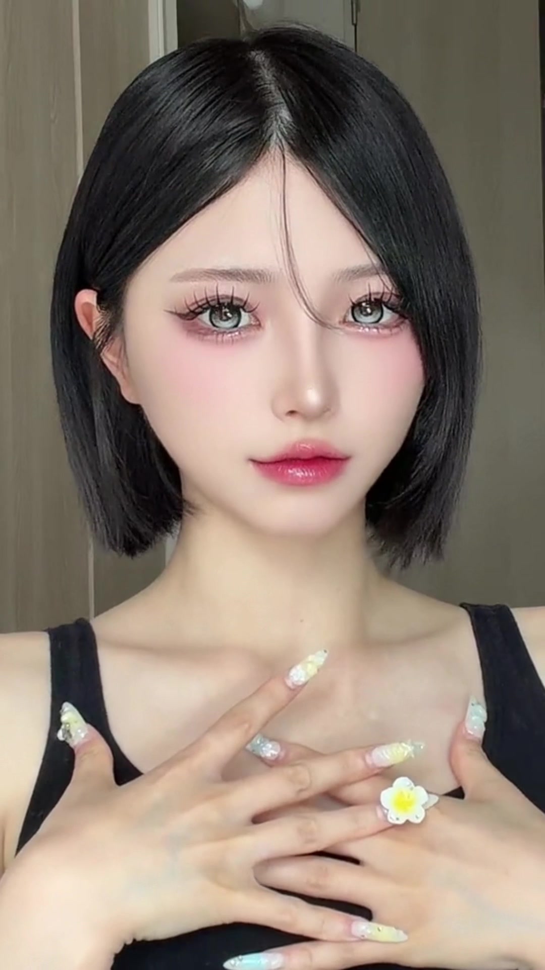 @るい
