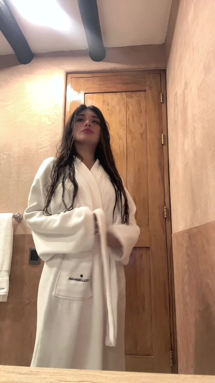 @Samantha