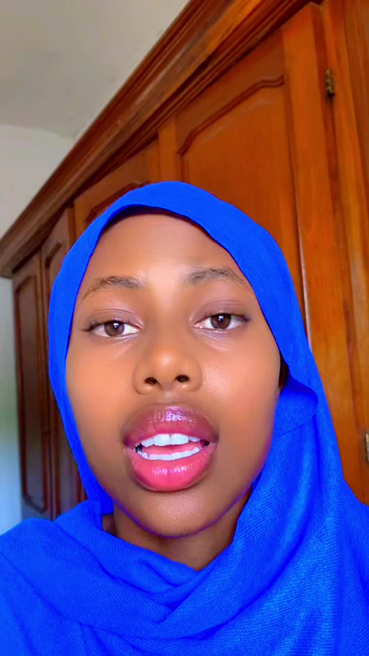 @Fille curieuse 🧐