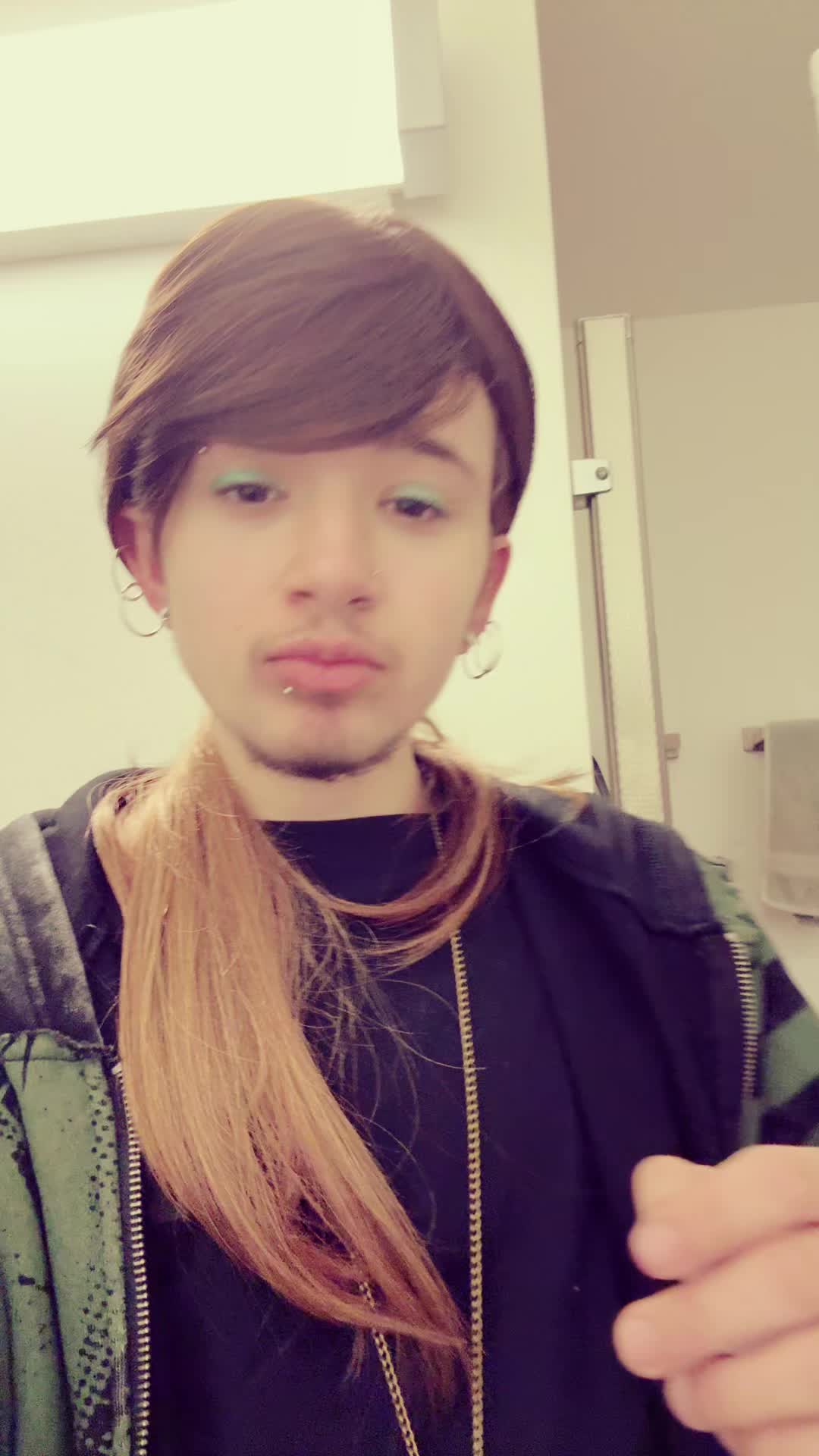 @☠︎︎