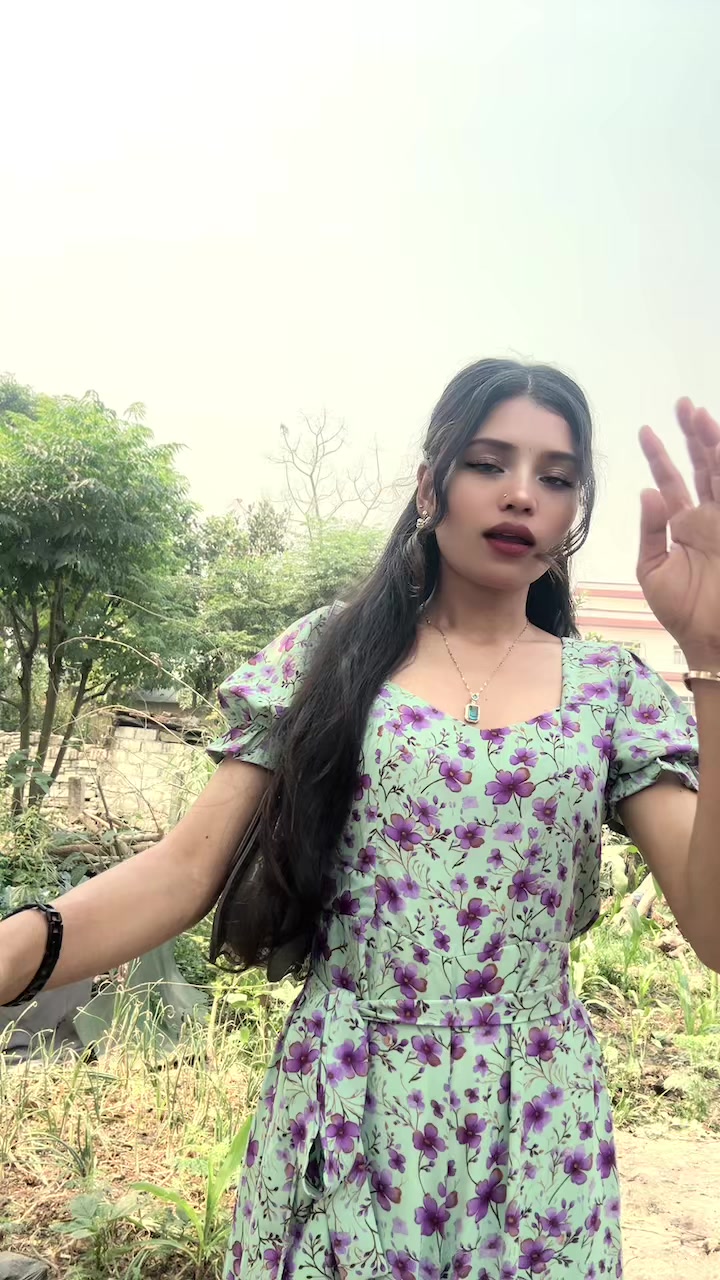 @ऋतु 🦋🖤