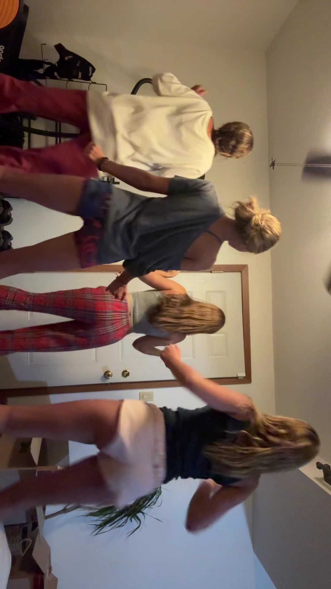 @Secretdih🤫 🥱🤷♀️🙆♀️