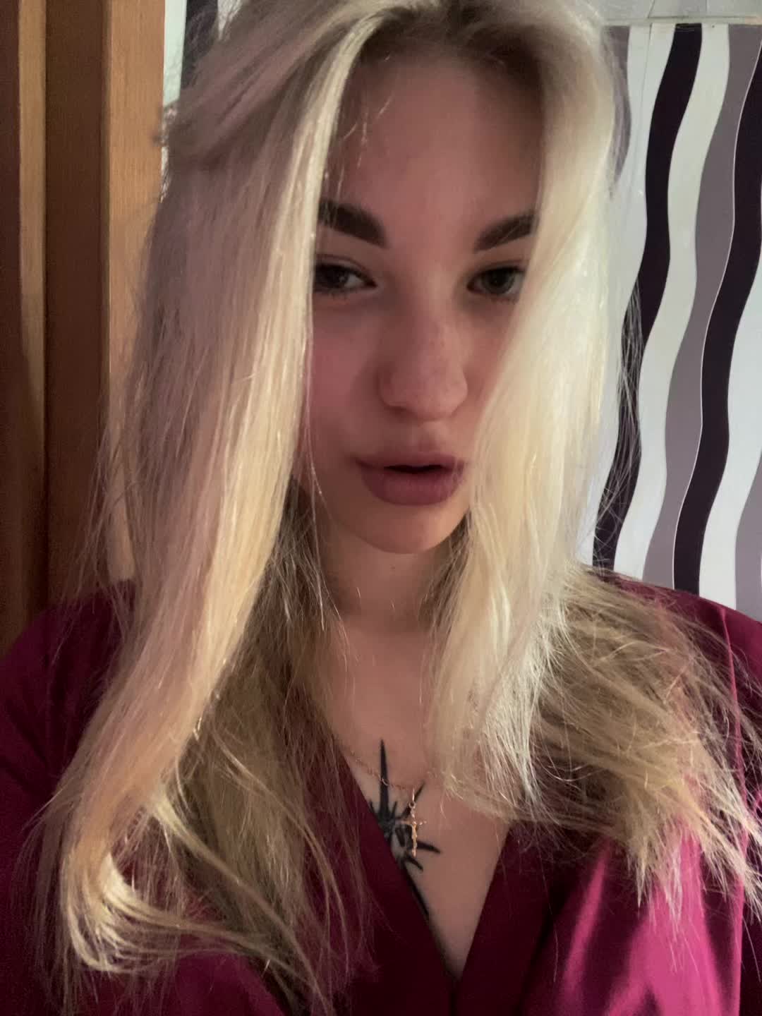 @Блонди
