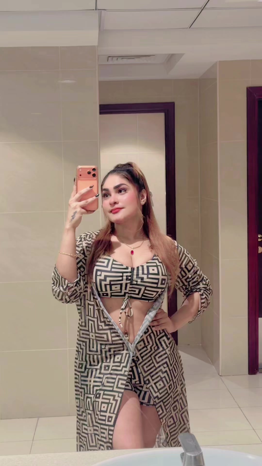 @Minoli Diluchini Nimna๐ธ๐ช๐ฑ๐ฐ