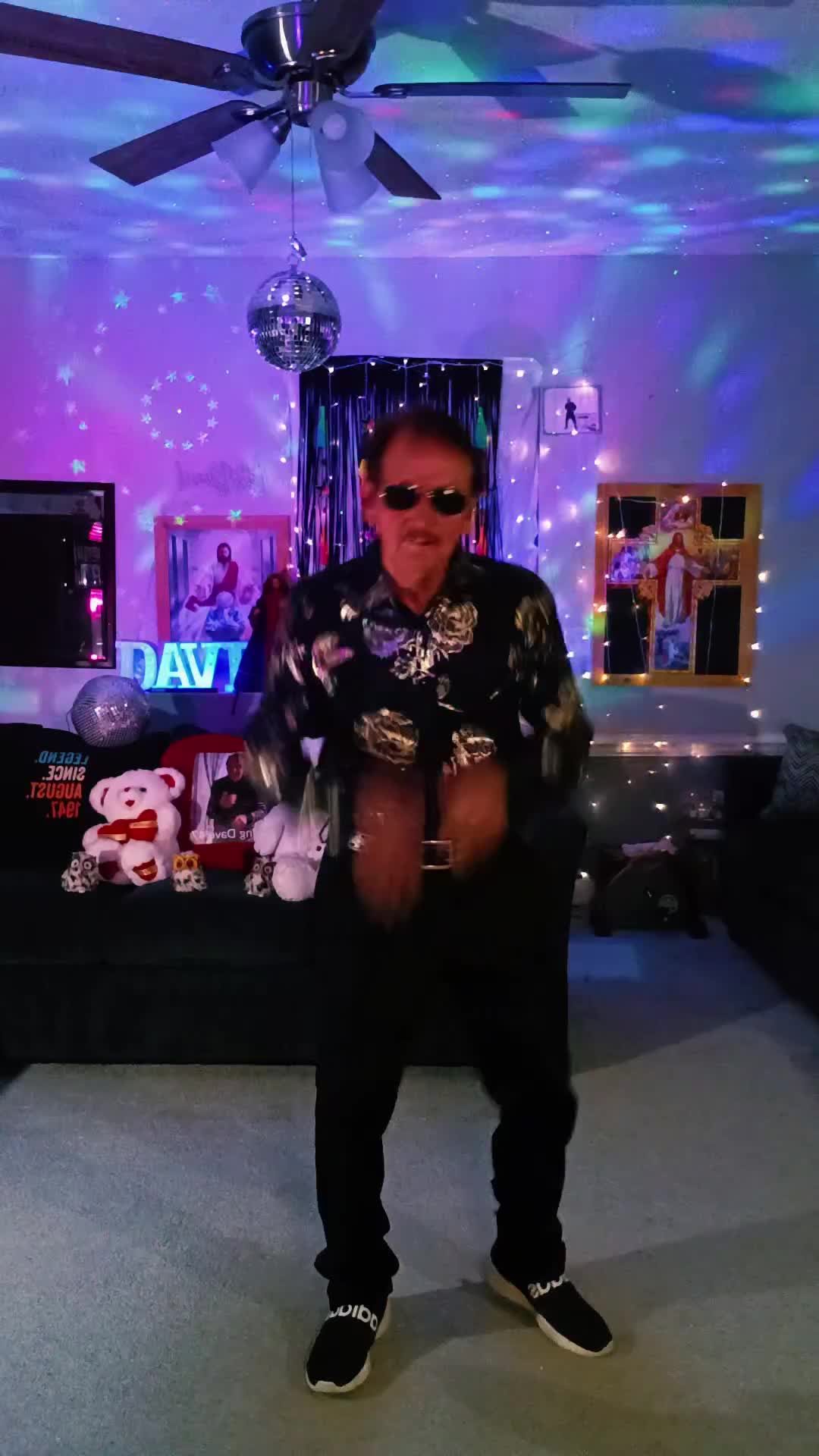 @dancing david