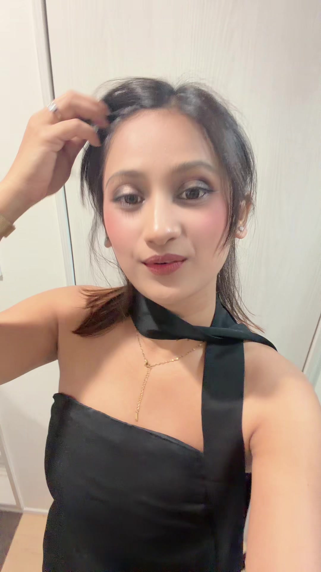 @Shristi🦋🫶