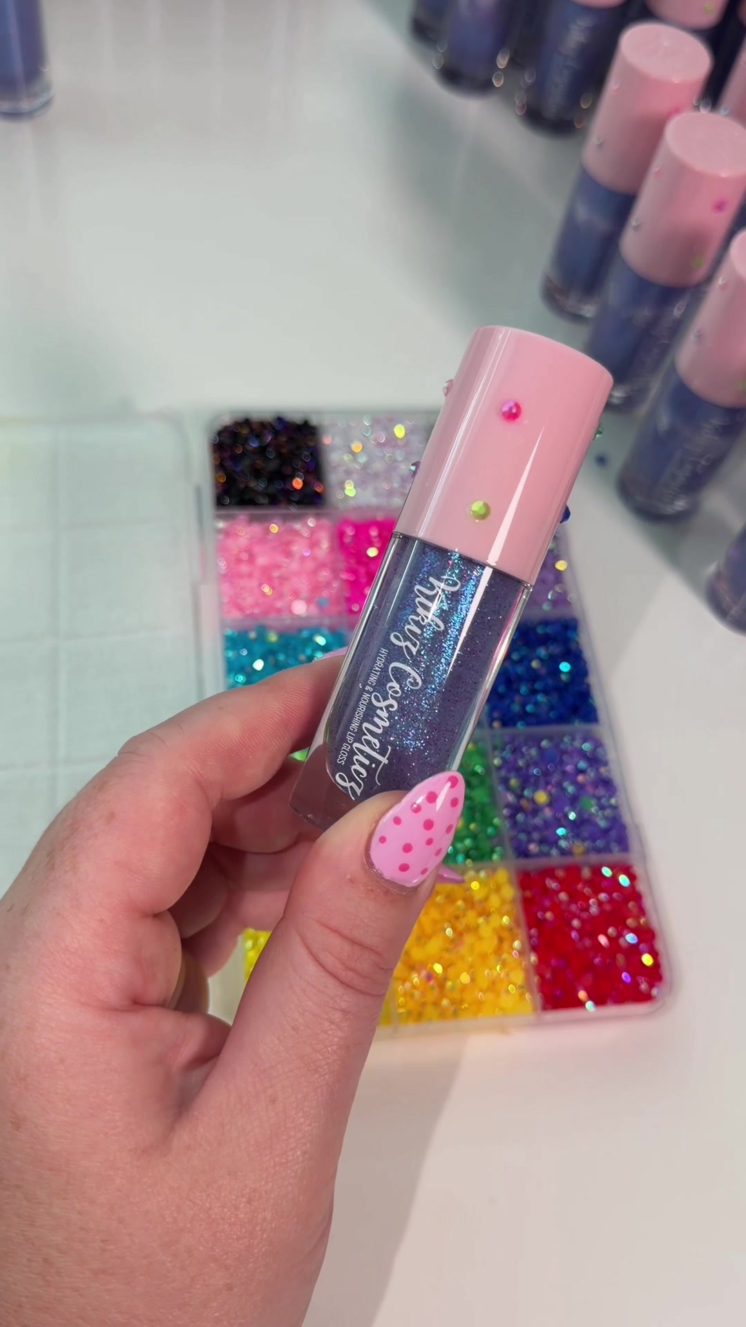 @Kikiz Cosmeticz