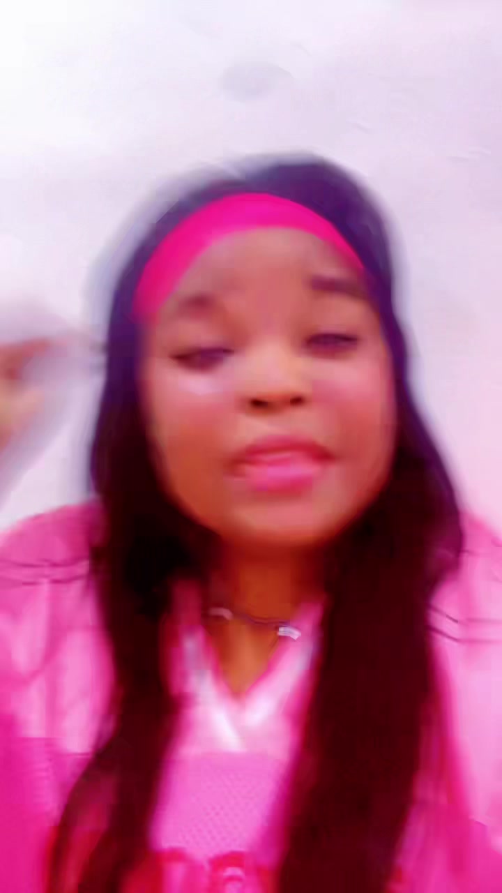 @Queennyshow
