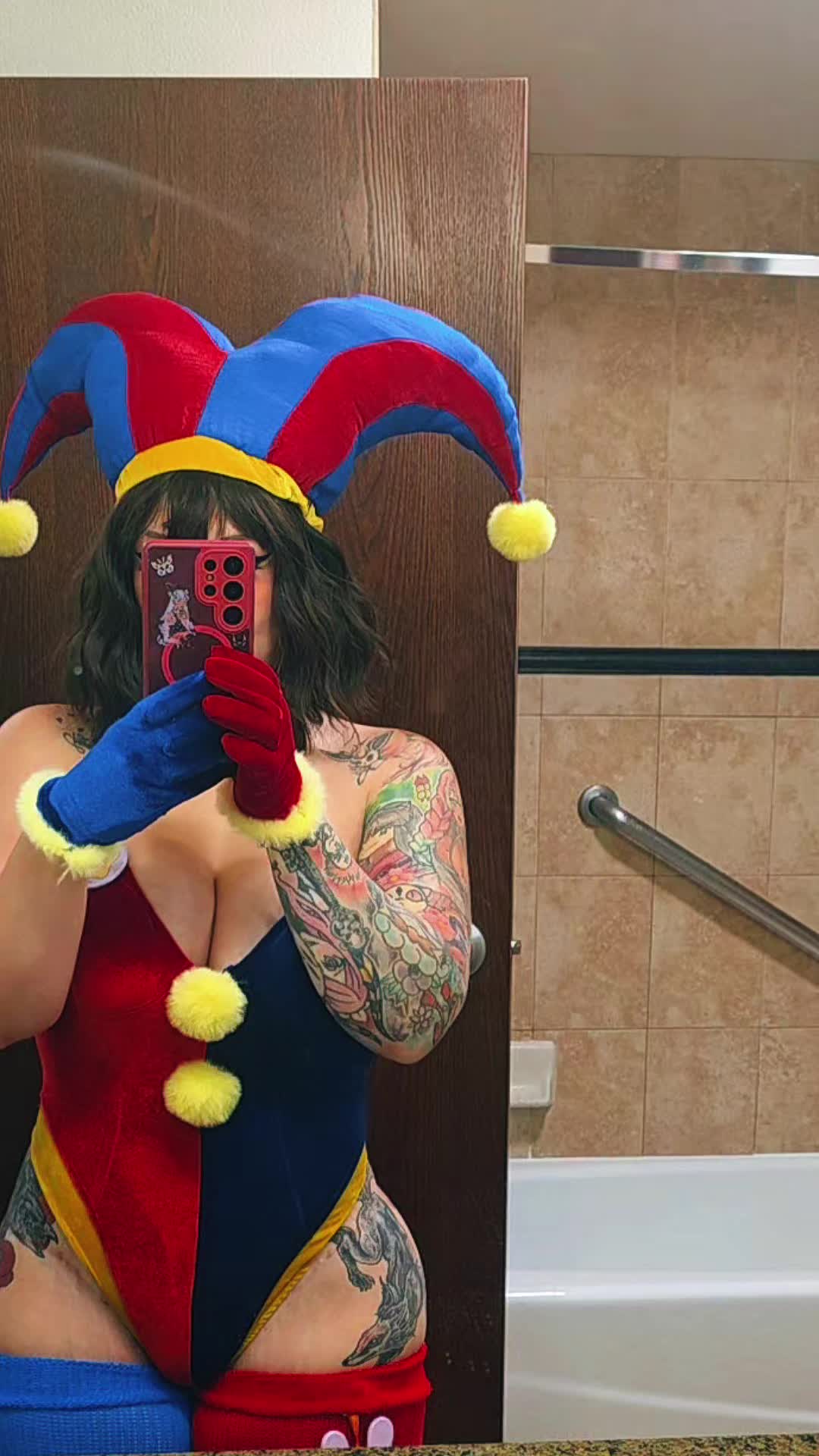 @Plushienova