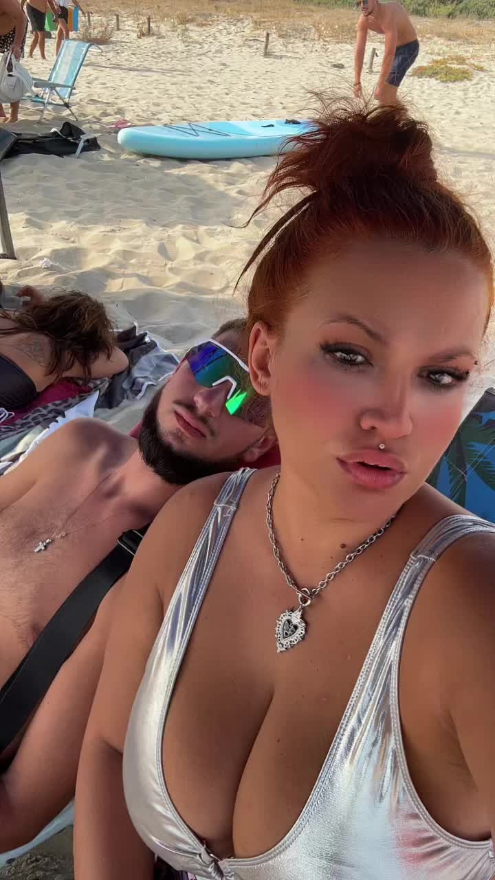 @Lisa 😈🙈🙉🙊😇