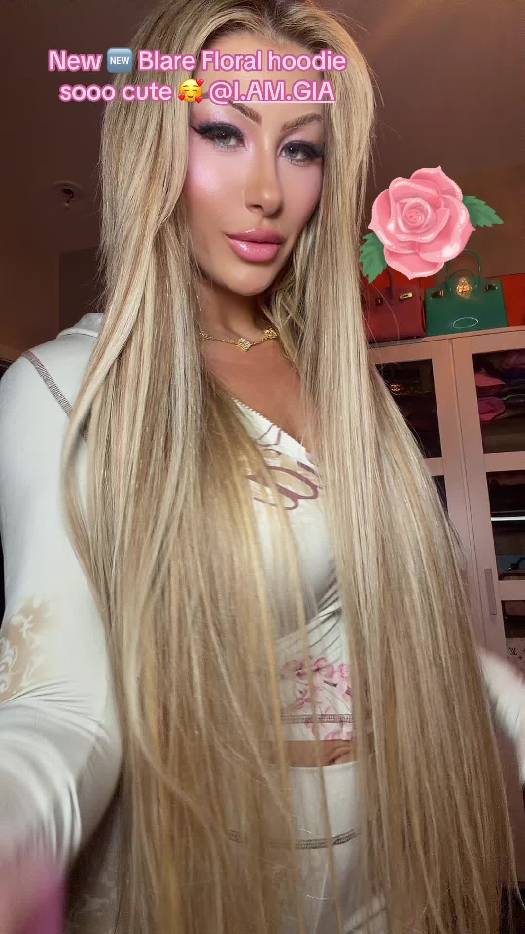 @Missmelaniemartin