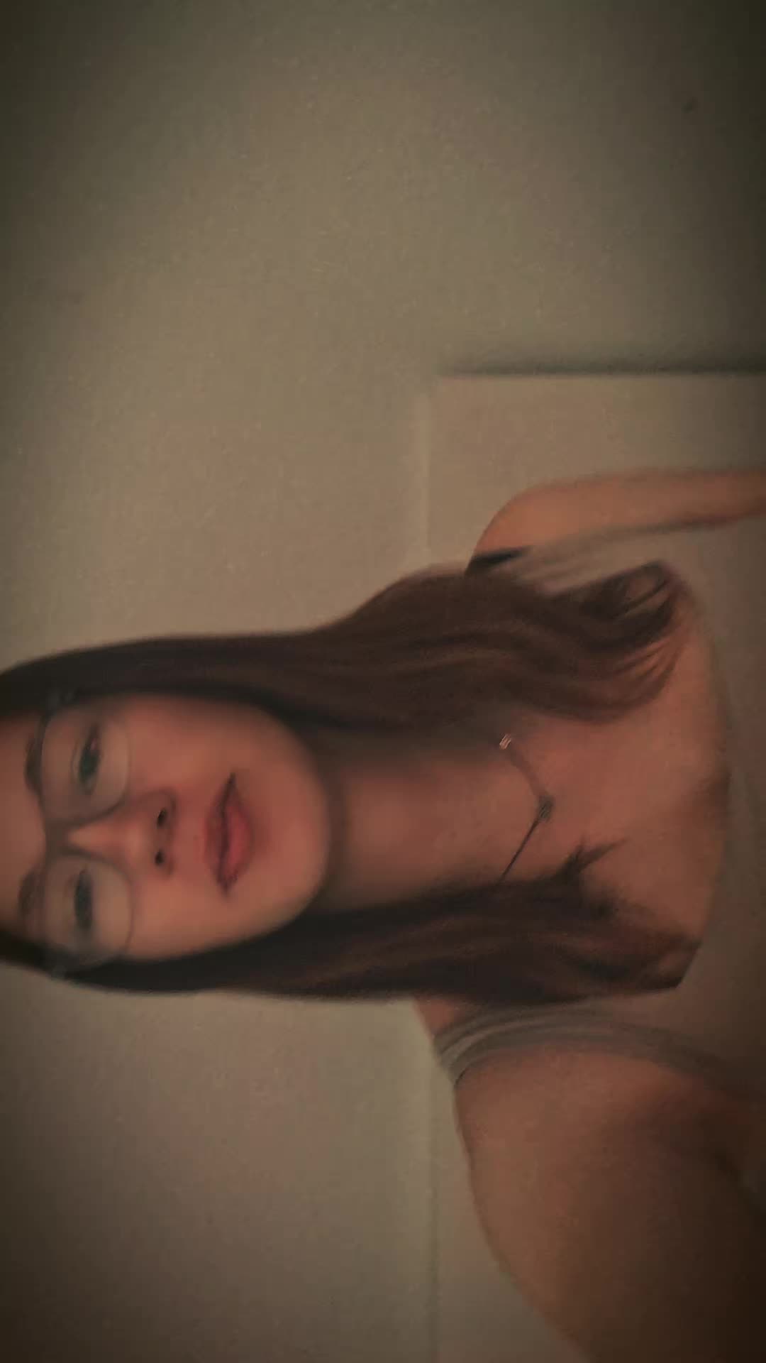 @y0urfavkimi_ brb