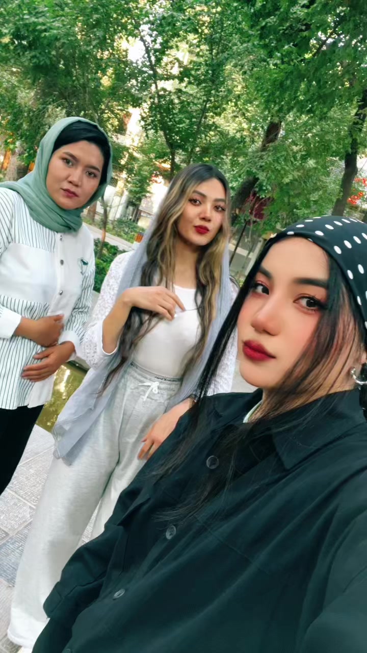 @Goli künstlerin
