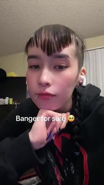 @Vampira