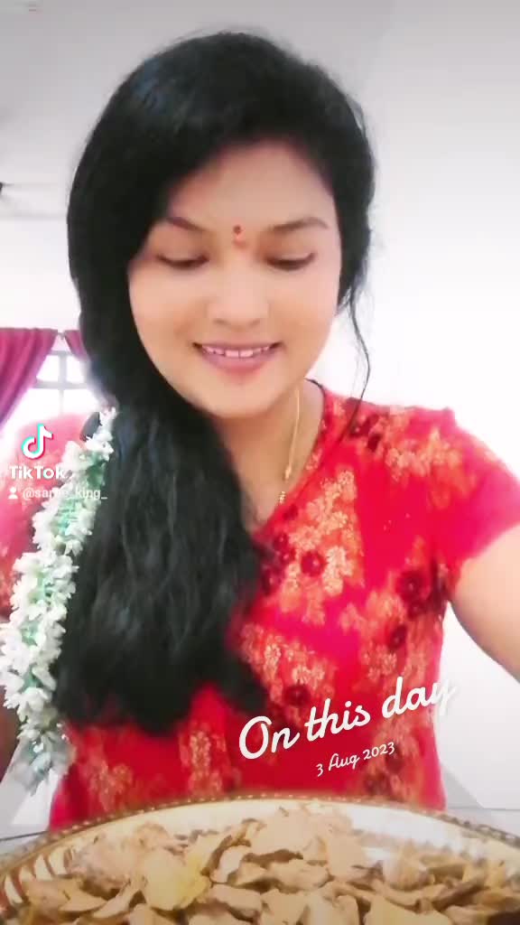 @Sareeking