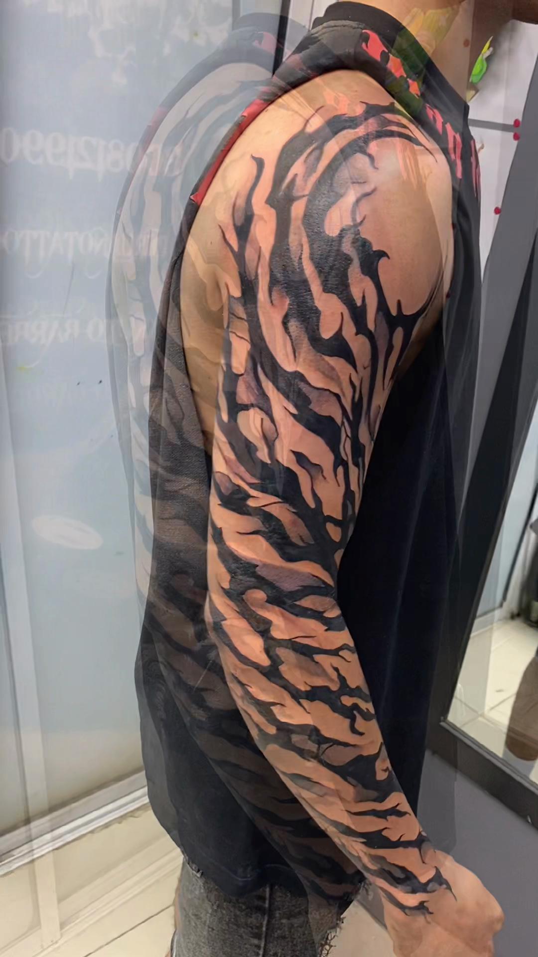 @Esteban Peruano Tattooink
