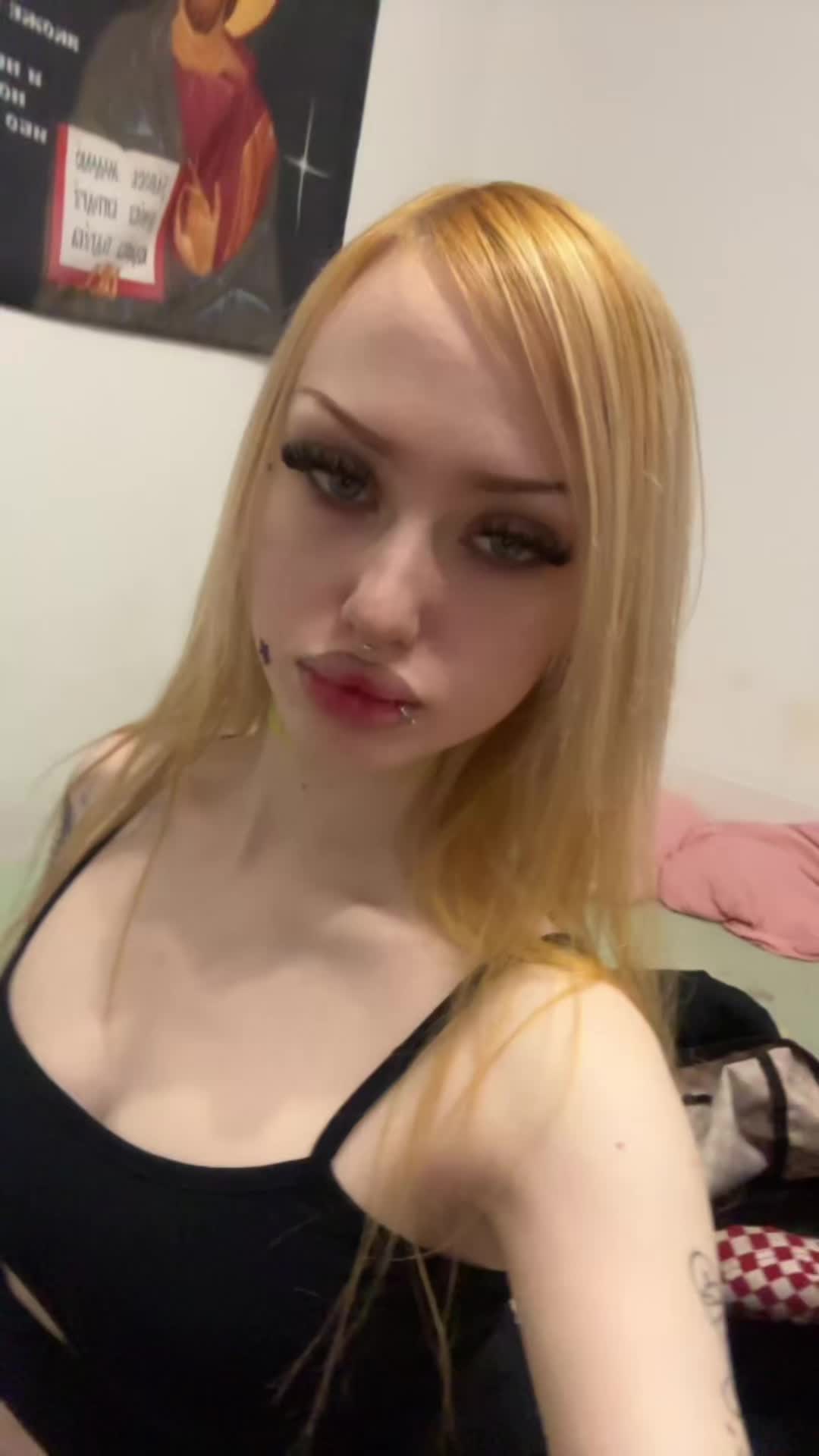 @☢️