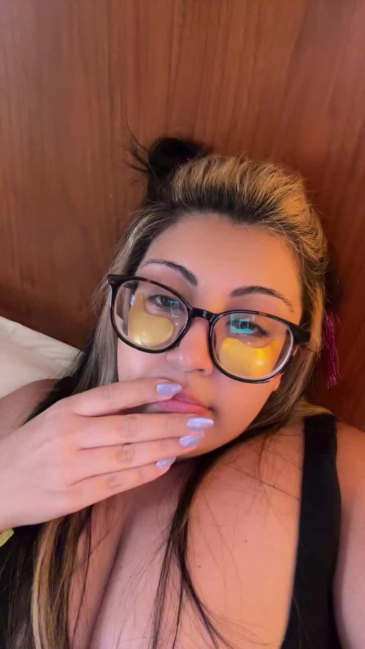@Vanessa ✨🪩
