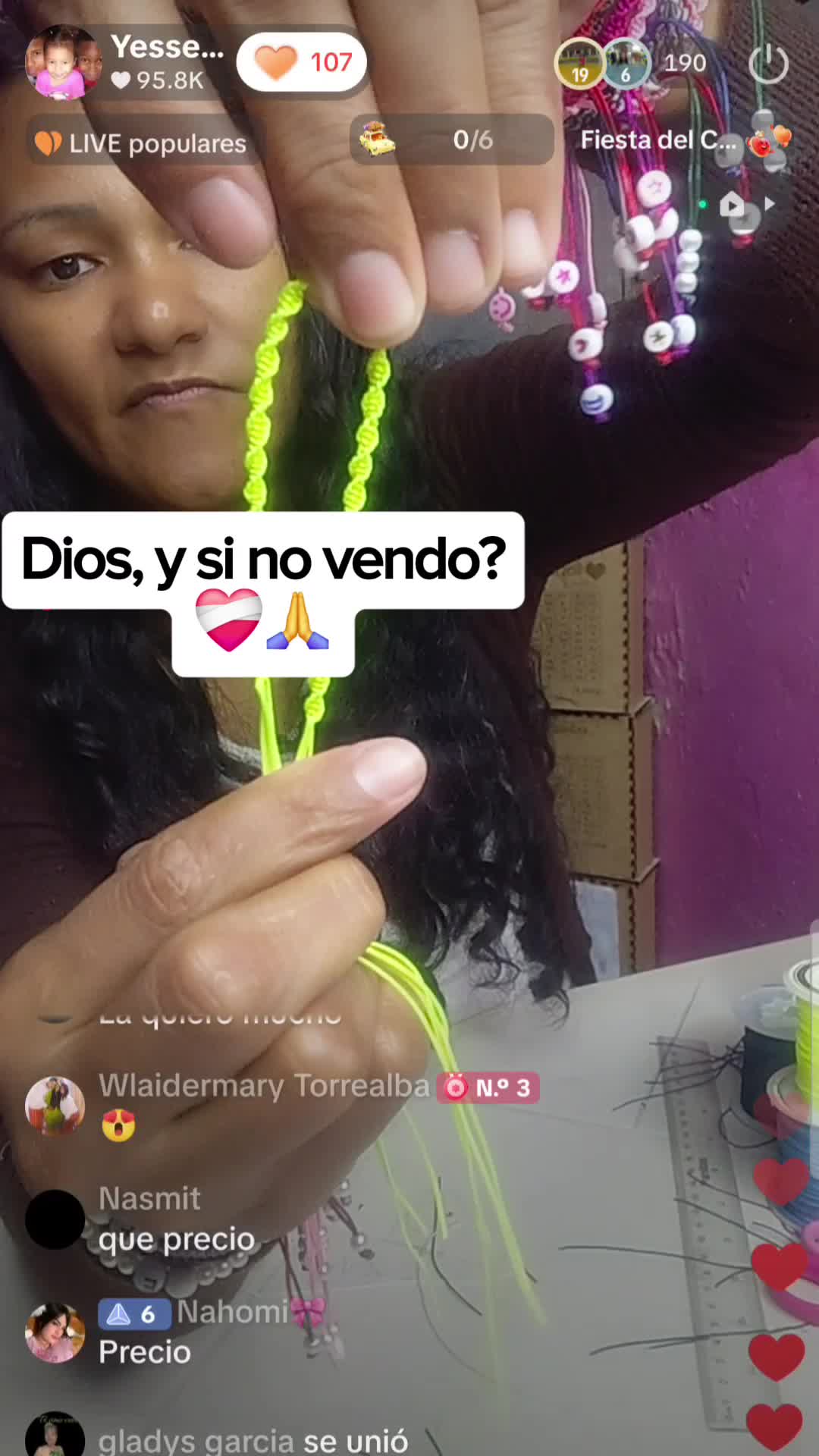 @Yessenia Robles | Emprendedora