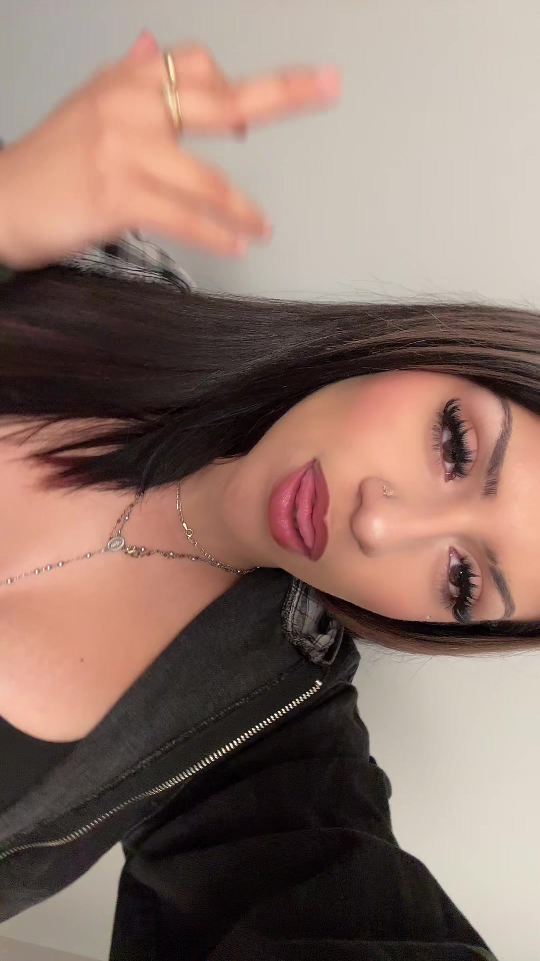 @💸