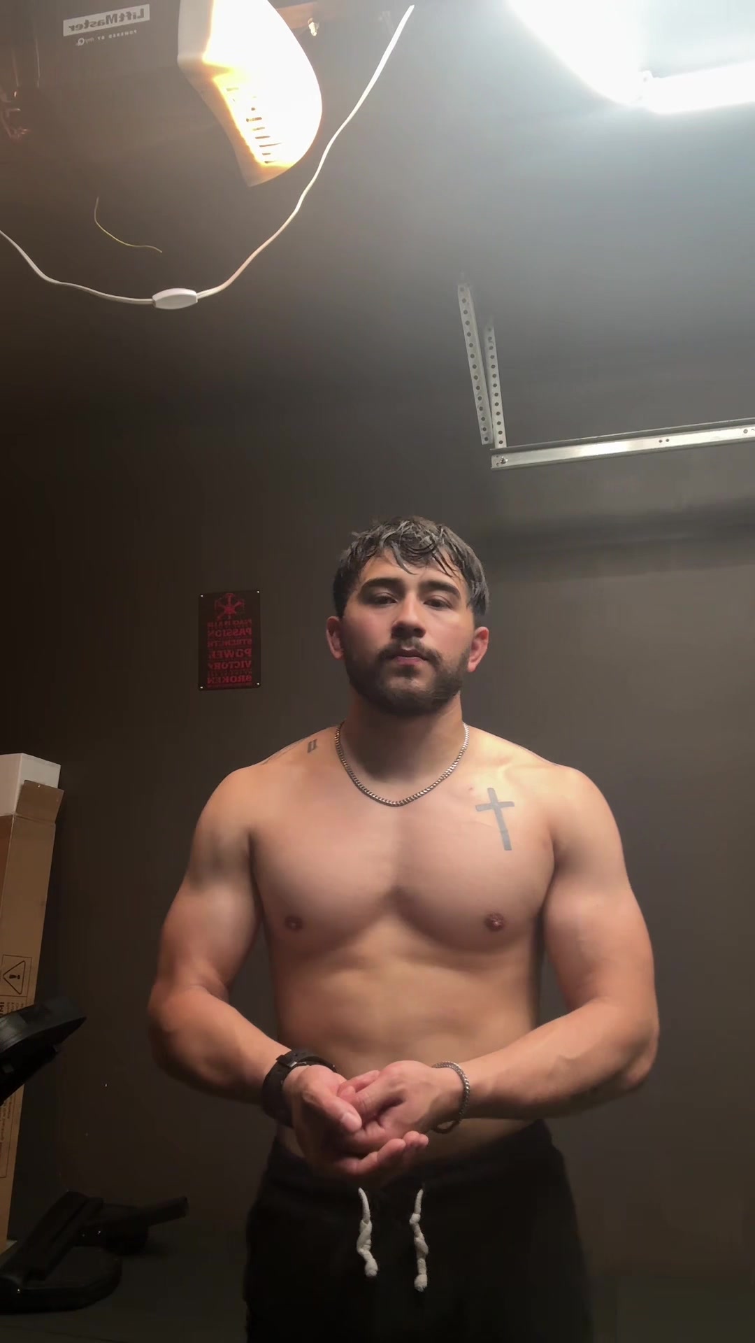@cchris_trains_everything