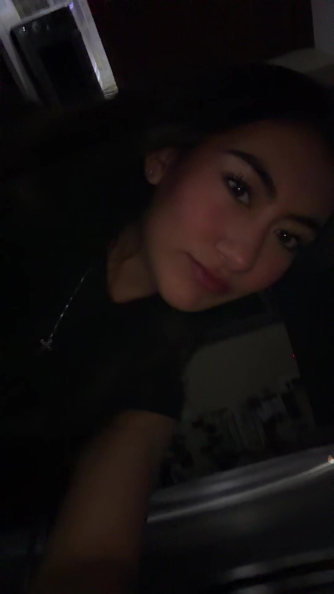 @anabella