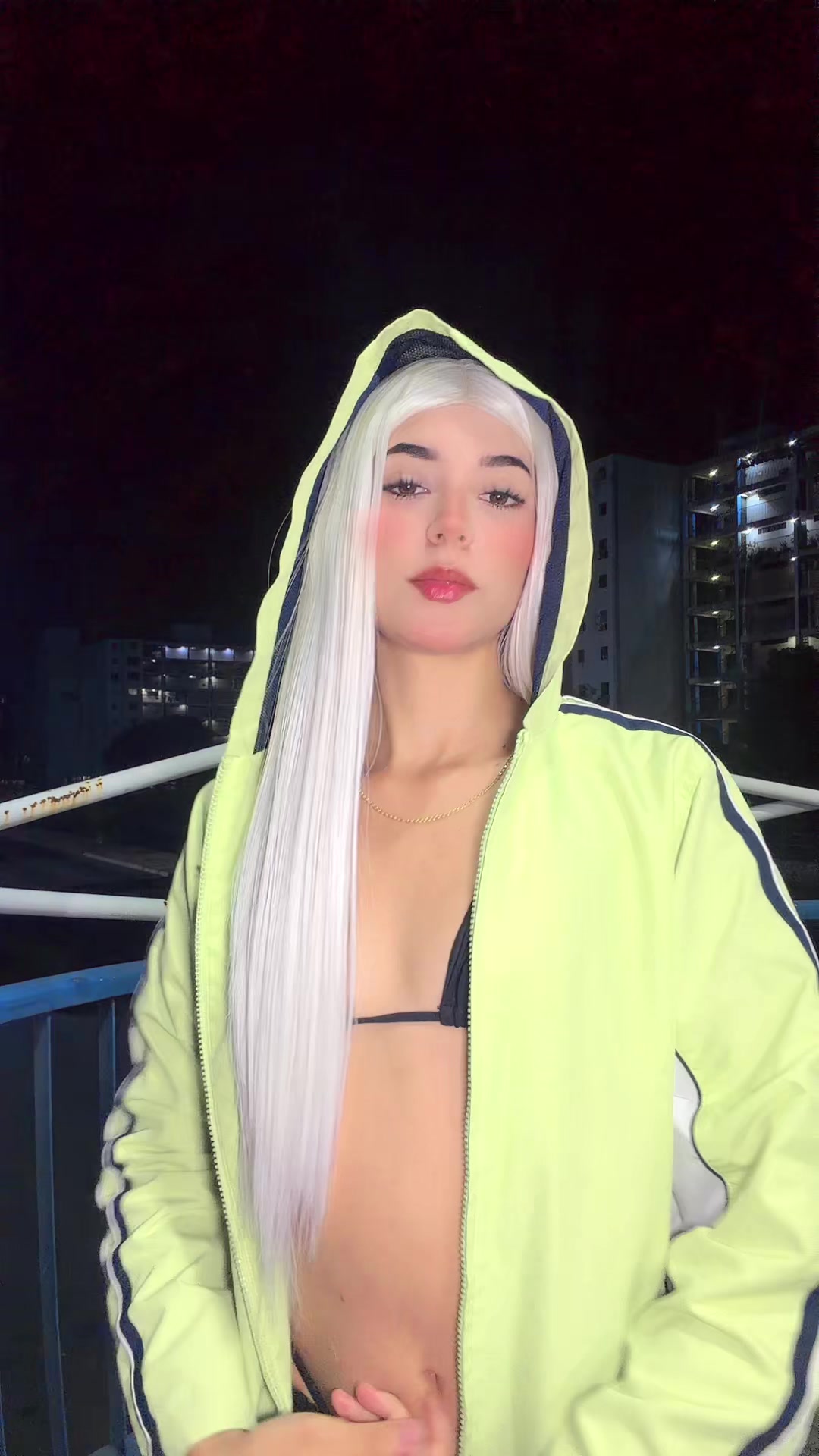 @Paolovess