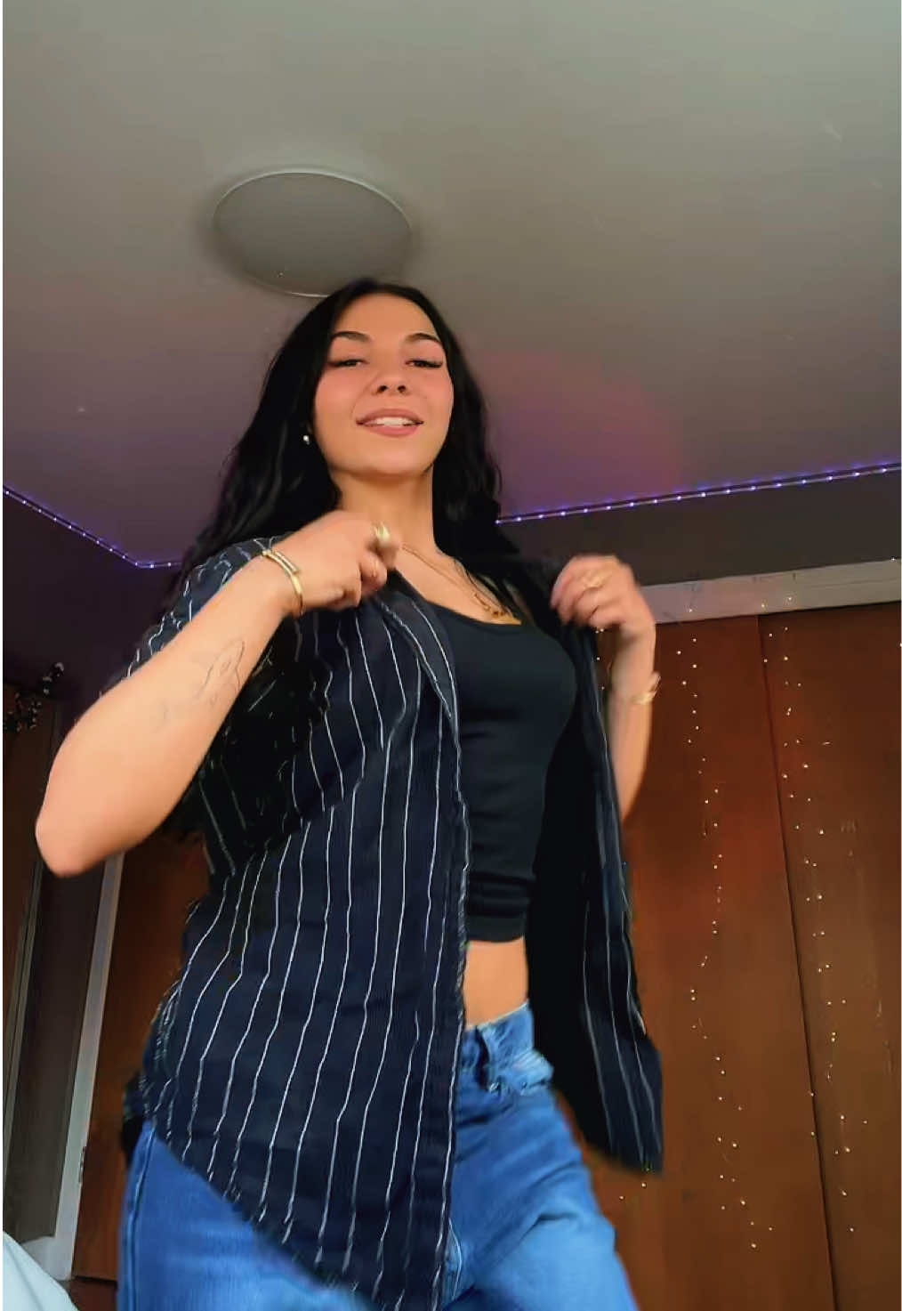 @janyeve_jobin